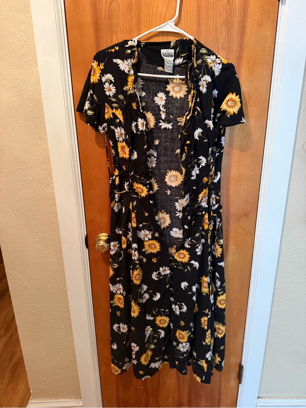 Vintage Basic Editions Floral Maxi Dress Size 9/10 Black Rayon Button Front